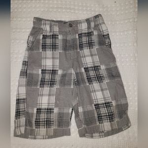 Boys plaid gray size 12 short Basic Edition